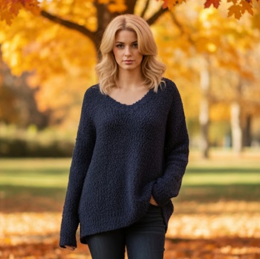 Cupio blue chunky knit v-neck Oversized sweater, size M